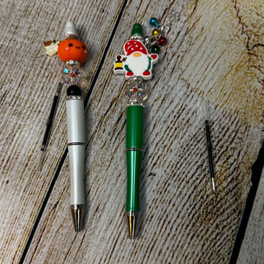 NWOT Set of 2 Holiday Beadable Pens Christmas and Halloween